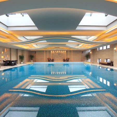 Howard Johnson Kaina Plaza Changzhou Чанчжоу Экстерьер фото