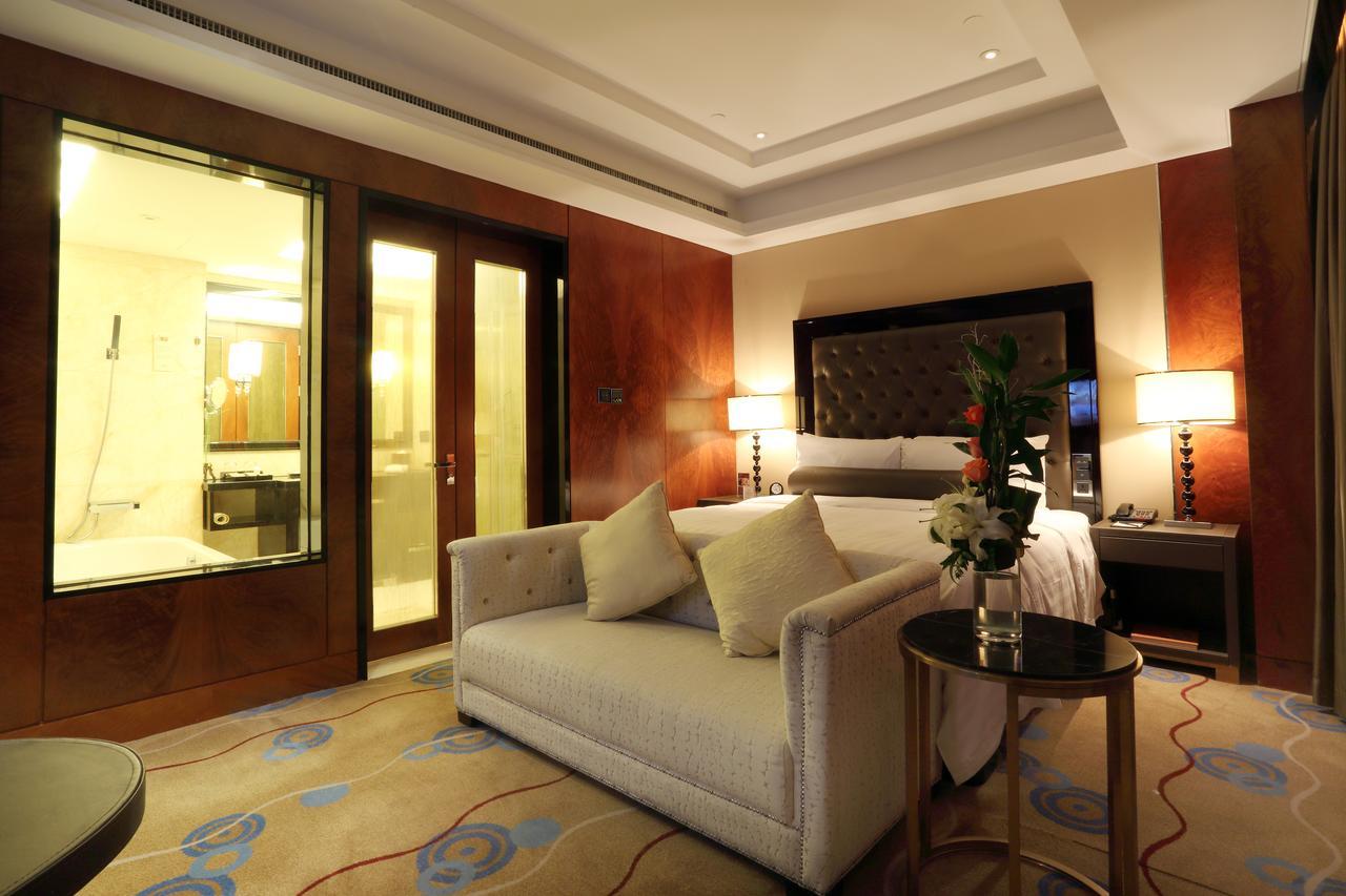 Howard Johnson Kaina Plaza Changzhou Чанчжоу Экстерьер фото