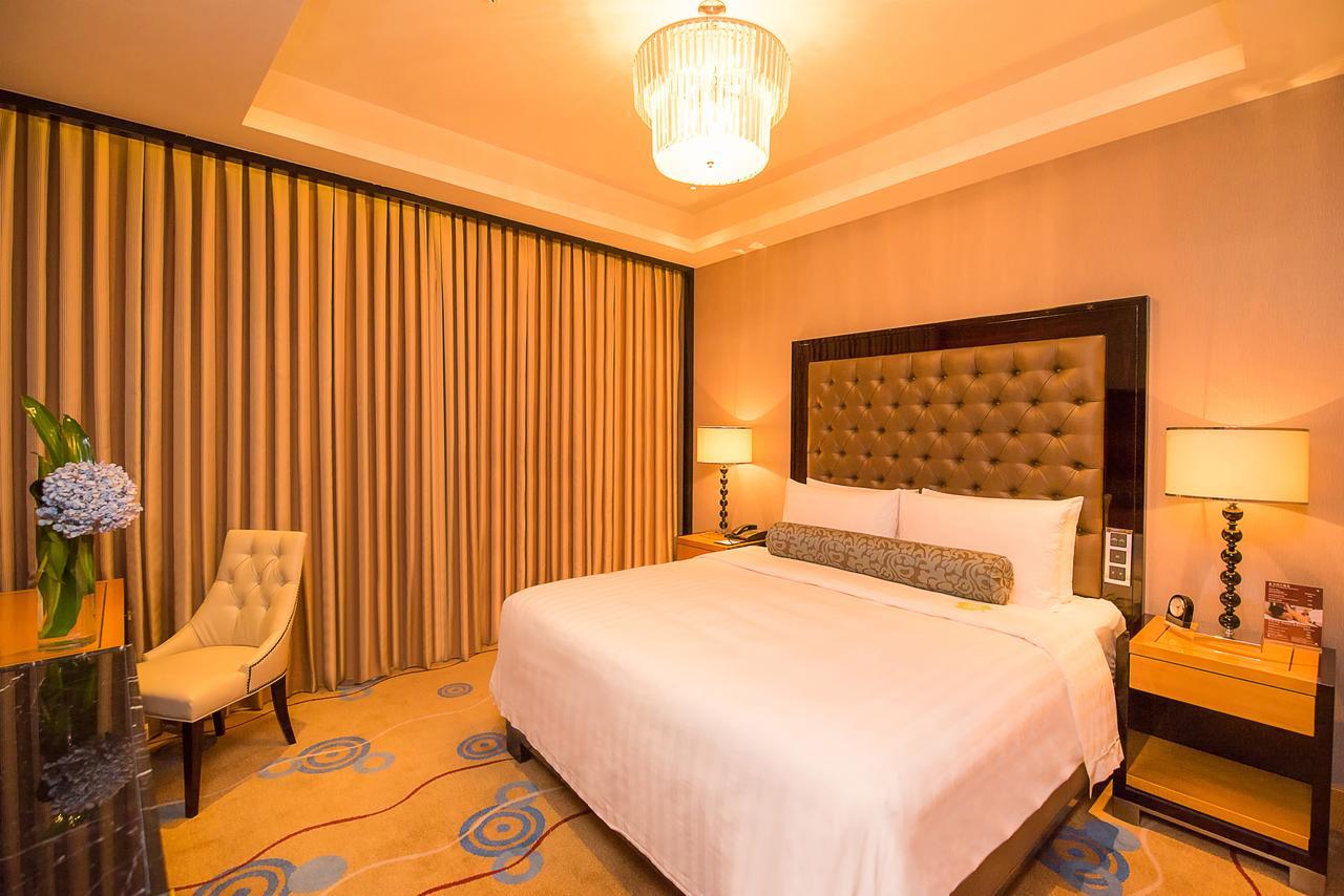 Howard Johnson Kaina Plaza Changzhou Чанчжоу Экстерьер фото