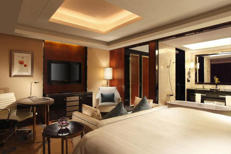 Howard Johnson Kaina Plaza Changzhou Чанчжоу Экстерьер фото